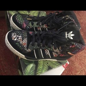 Adidas metro attitude Big Sean “Hawaii”